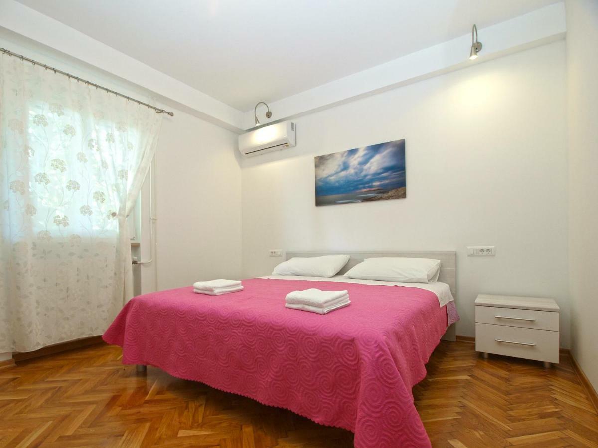 Apartments Ana 1707 Баньоле Екстериор снимка