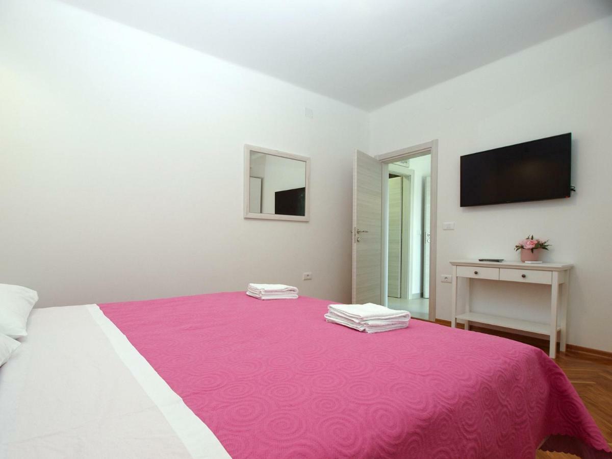 Apartments Ana 1707 Баньоле Екстериор снимка