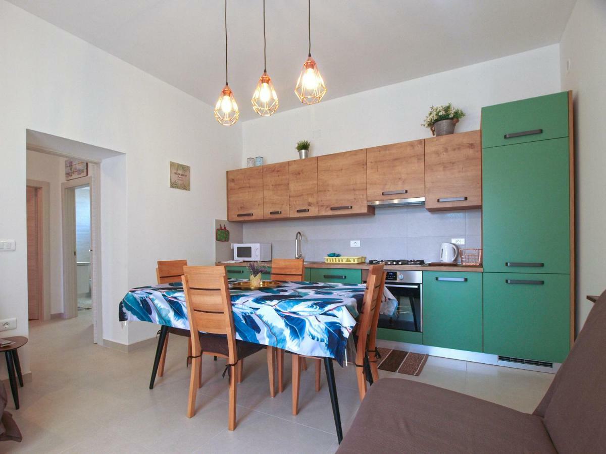 Apartments Ana 1707 Баньоле Екстериор снимка